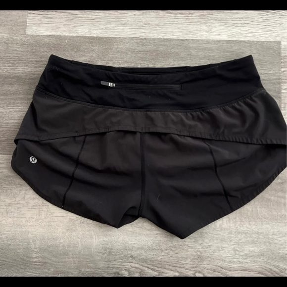 Two pairs of Lululemon Speed Up shorts 6 - Picture 4 of 5